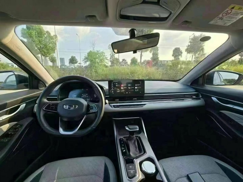 邵阳23年吉利帝豪6