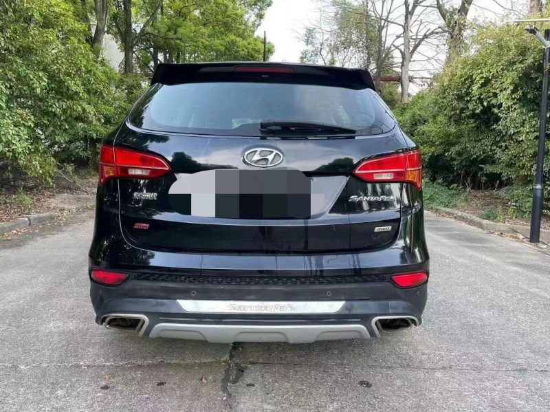 益阳13年现代新胜达3