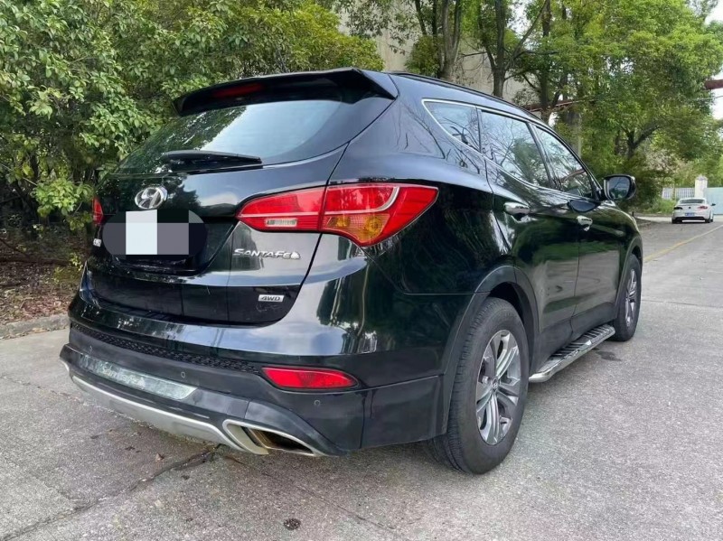 益阳13年现代新胜达6