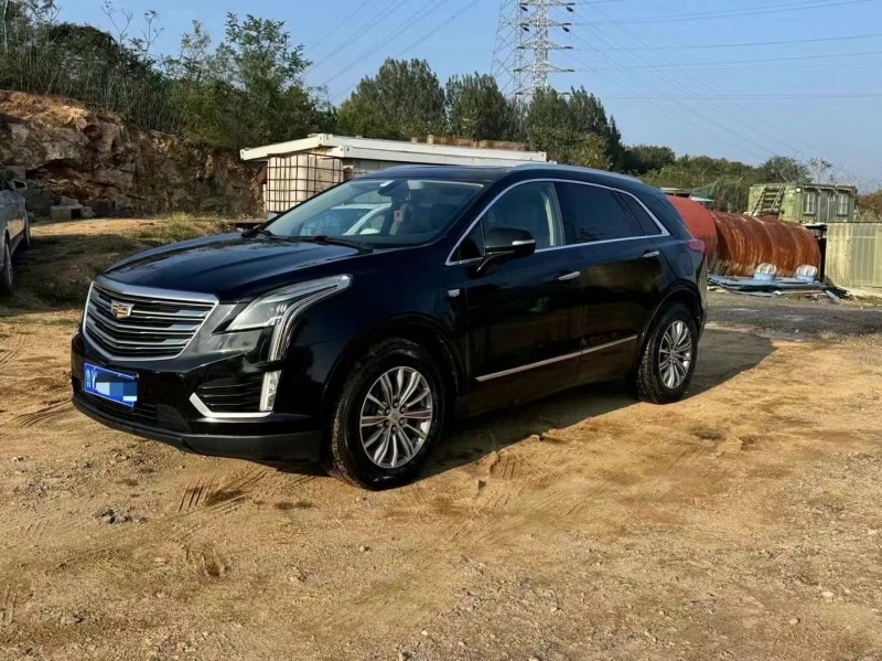 泰安17年凯迪拉克XT52