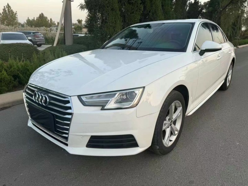 济宁16年奥迪A4L3