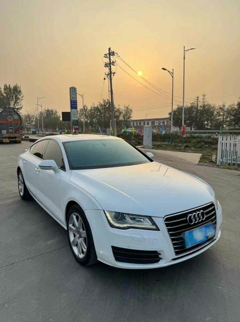 济宁13年奥迪A7L2