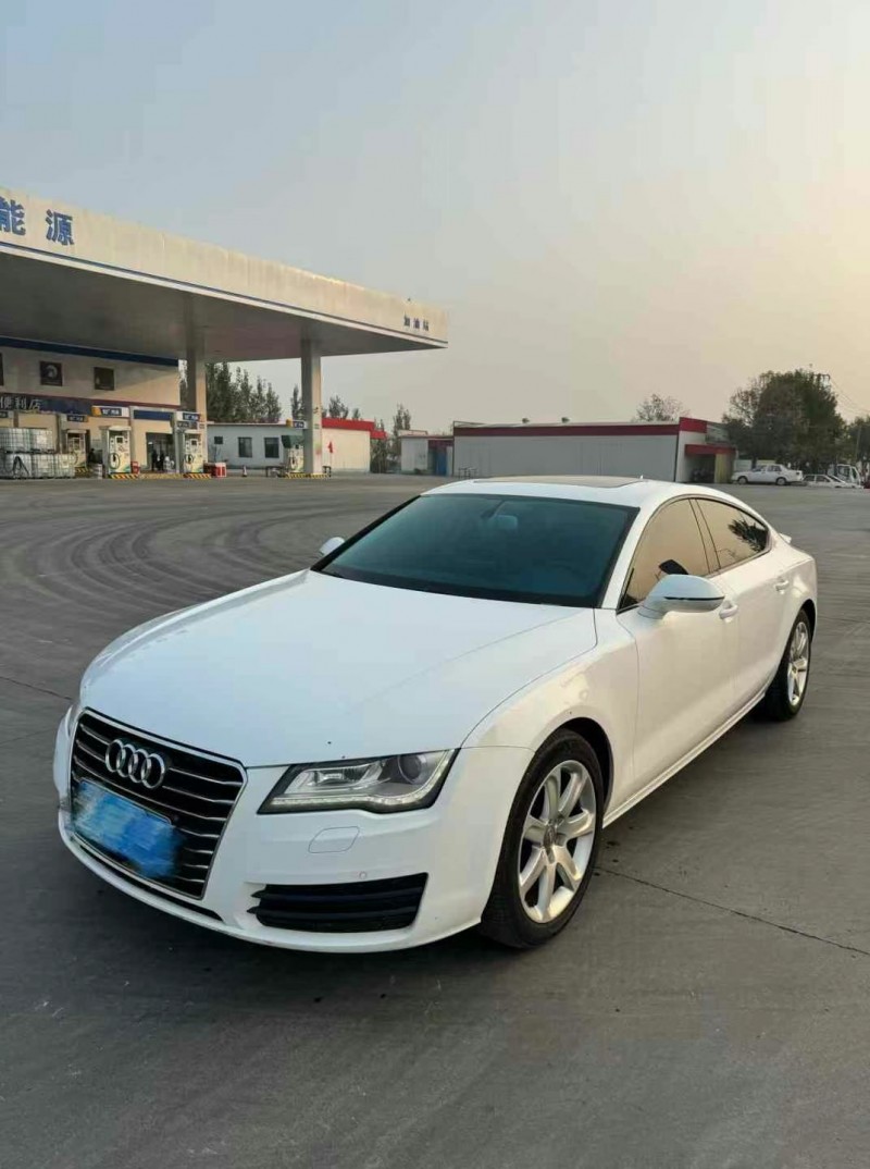 济宁13年奥迪A7L3