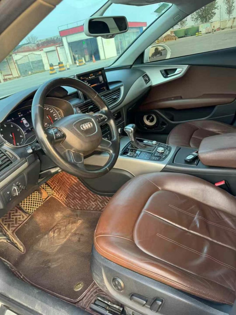 济宁13年奥迪A7L9