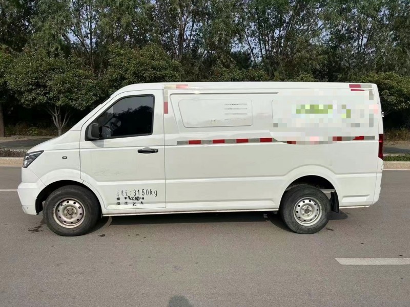 枣庄23年广汽吉奥帅凌7