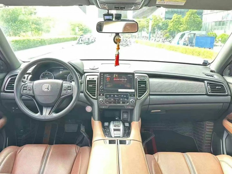 广州21年本田URV8