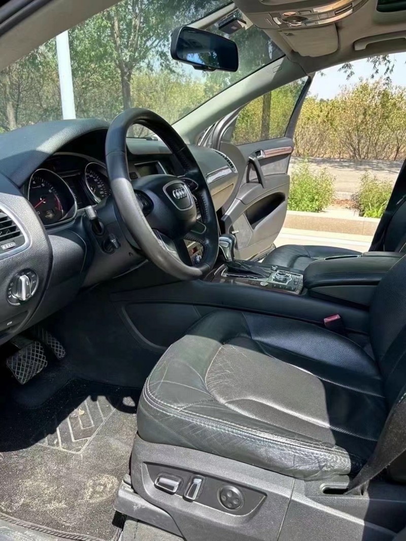 枣庄12年奥迪Q74