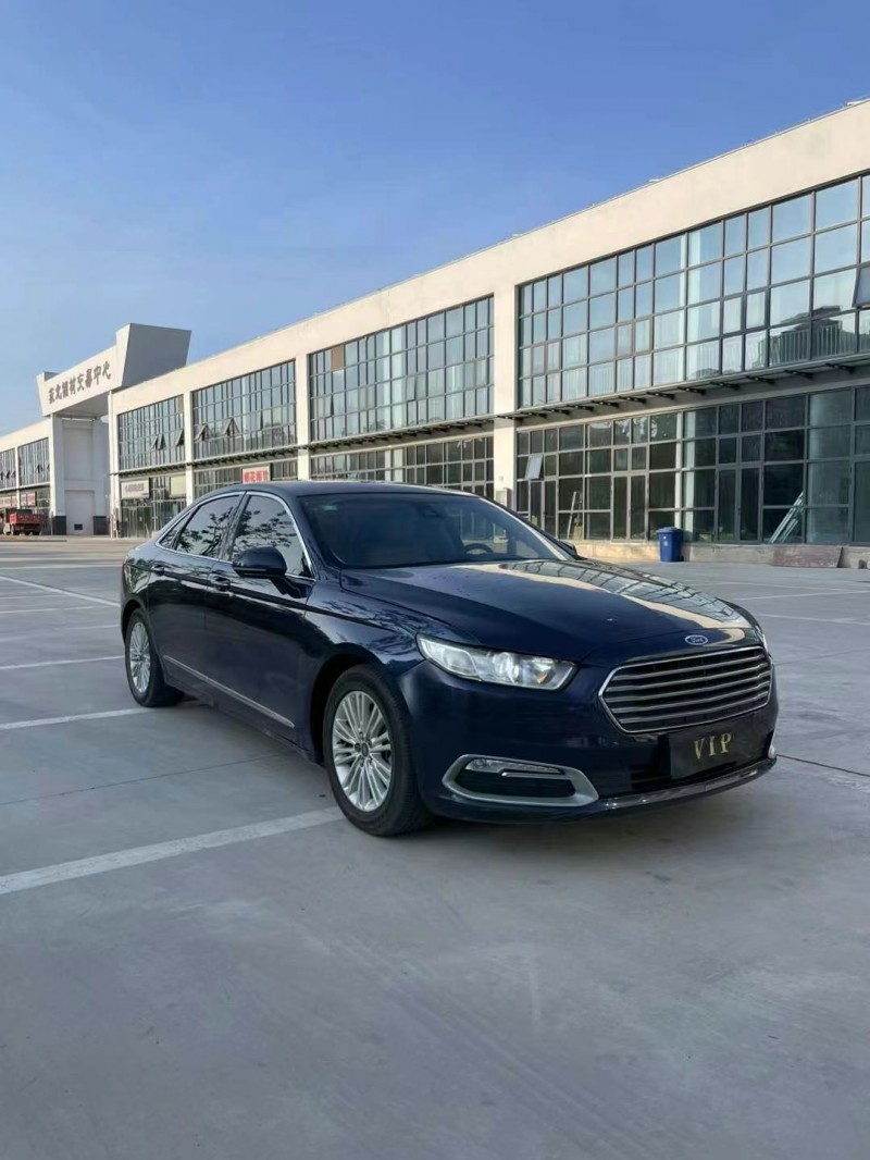 徐州16年福特金牛座2