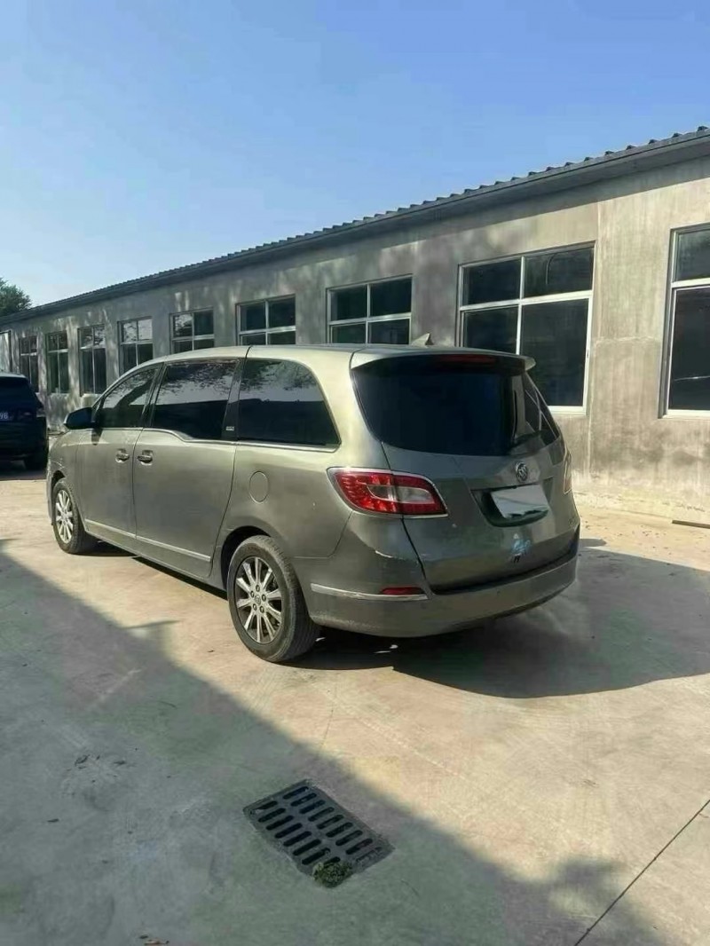 潍坊11年别克GL84