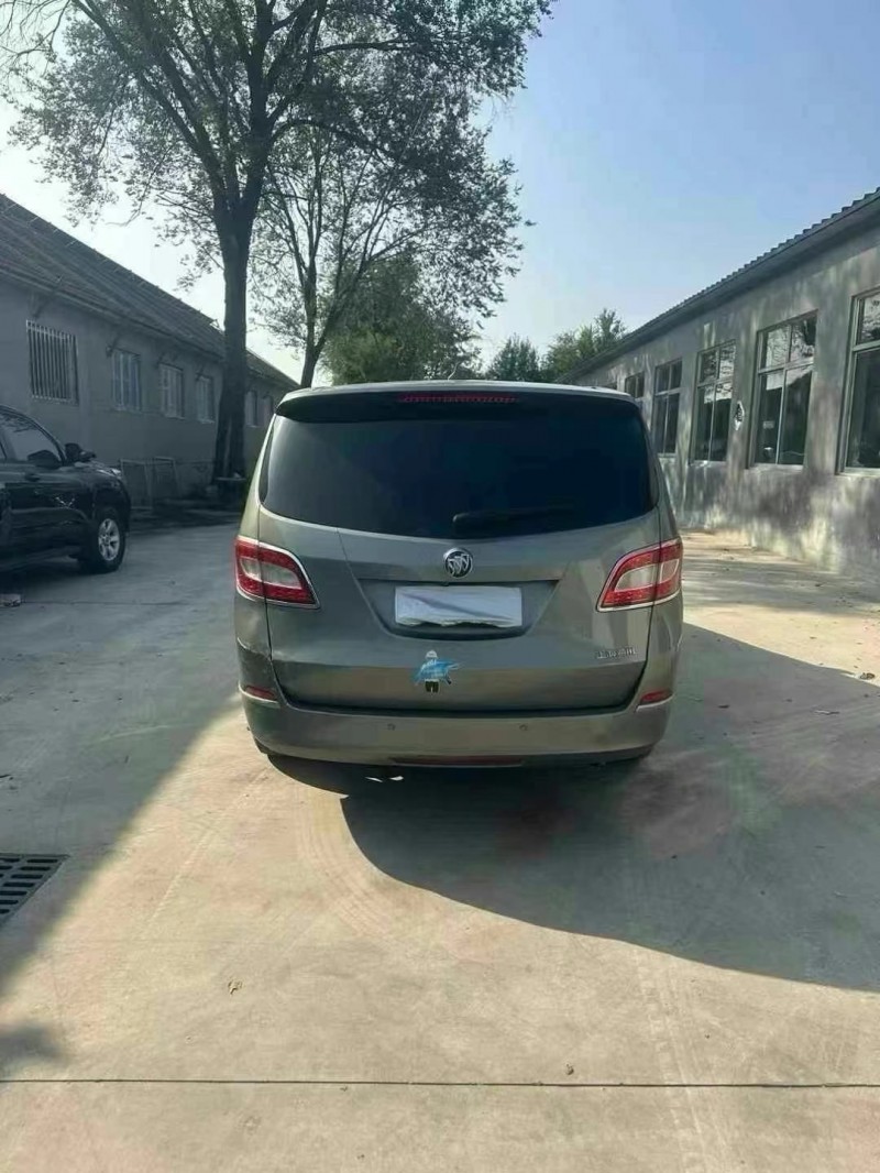 潍坊11年别克GL85