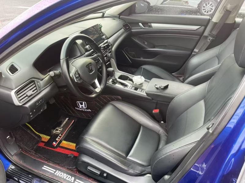 广州18年本田雅阁4