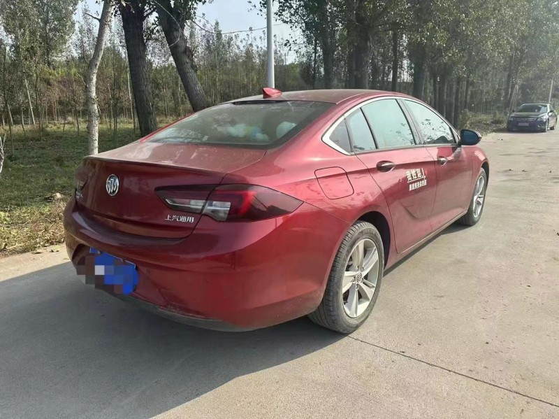 菏泽20年别克君威4