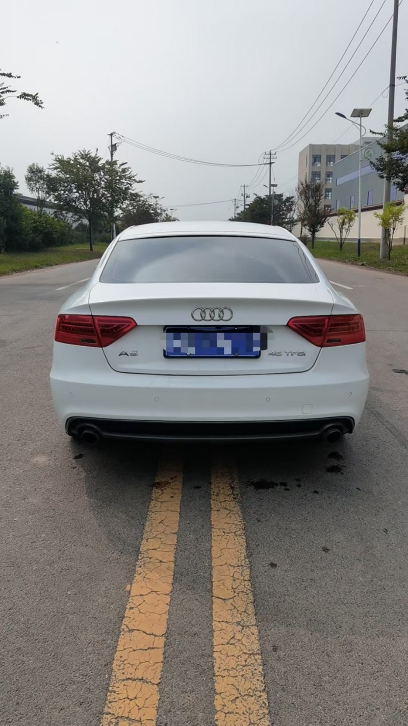 徐州16年奥迪A58