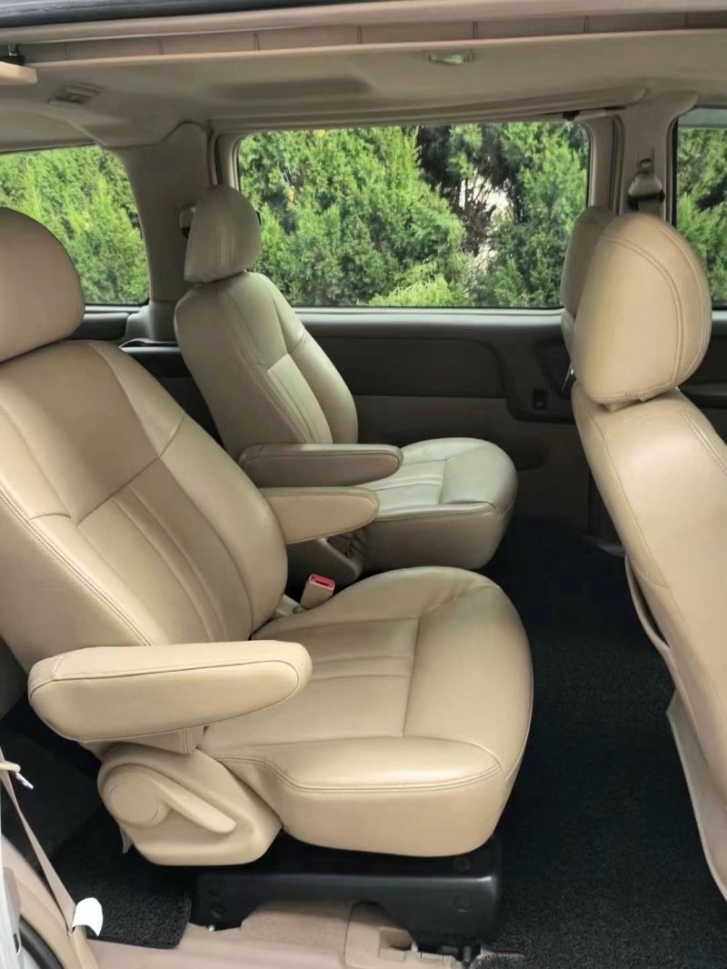 济宁16年别克GL89