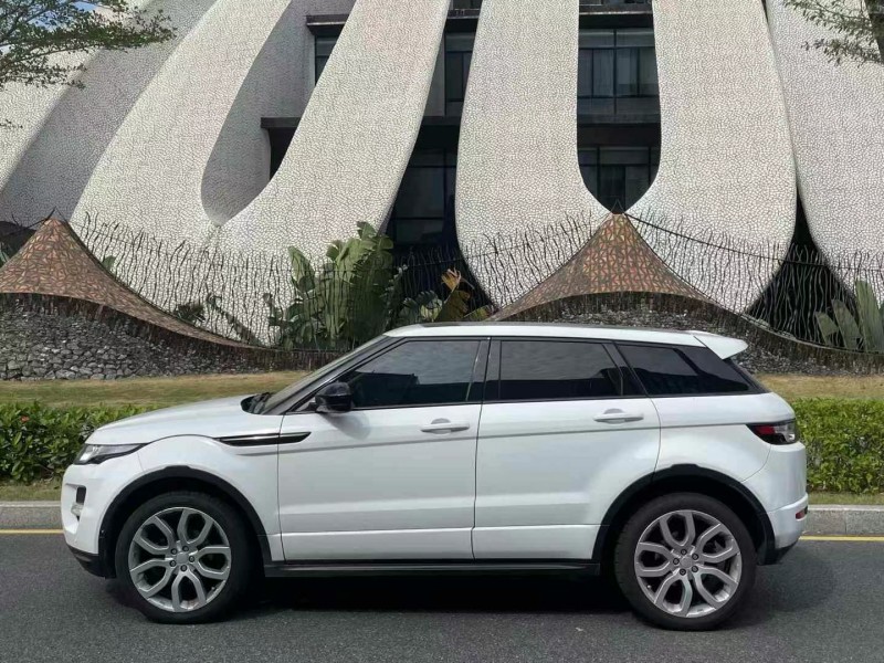 深圳14年路虎极光8