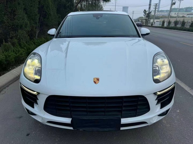 濰坊18年保時捷Macan1