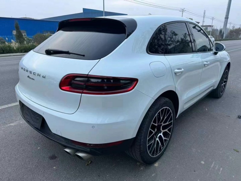 潍坊18年保时捷Macan9