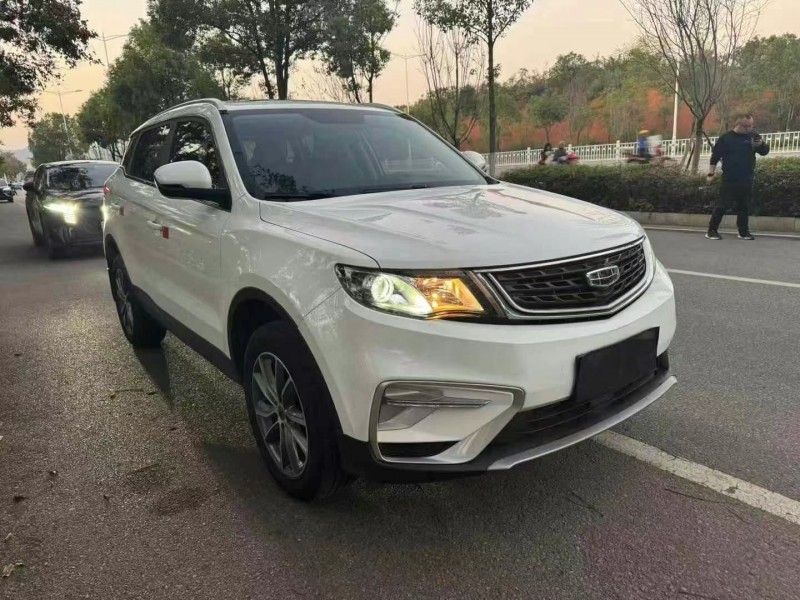 邵阳21年吉利博越3