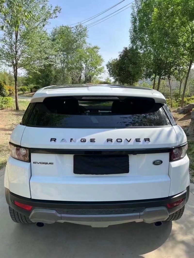 枣庄14年路虎极光9