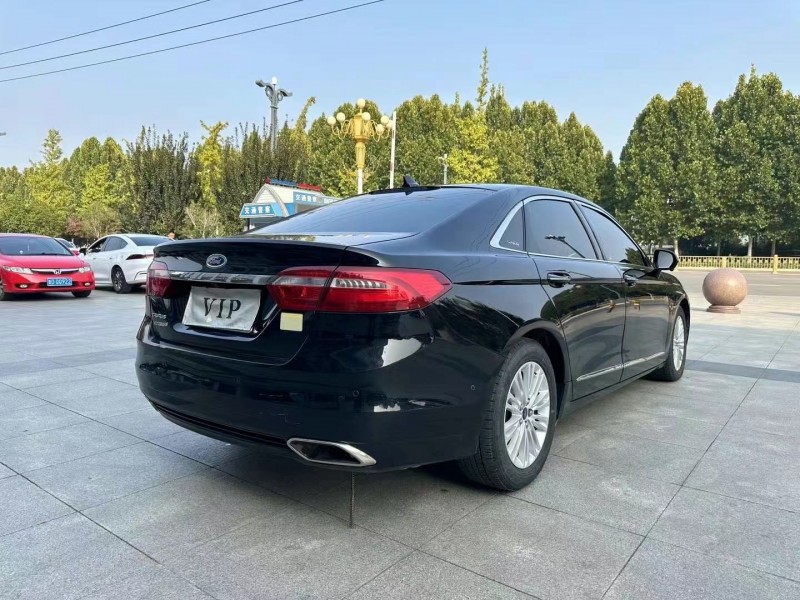 枣庄18年福特金牛座8