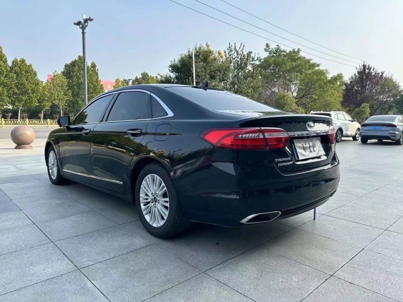 枣庄18年福特金牛座9