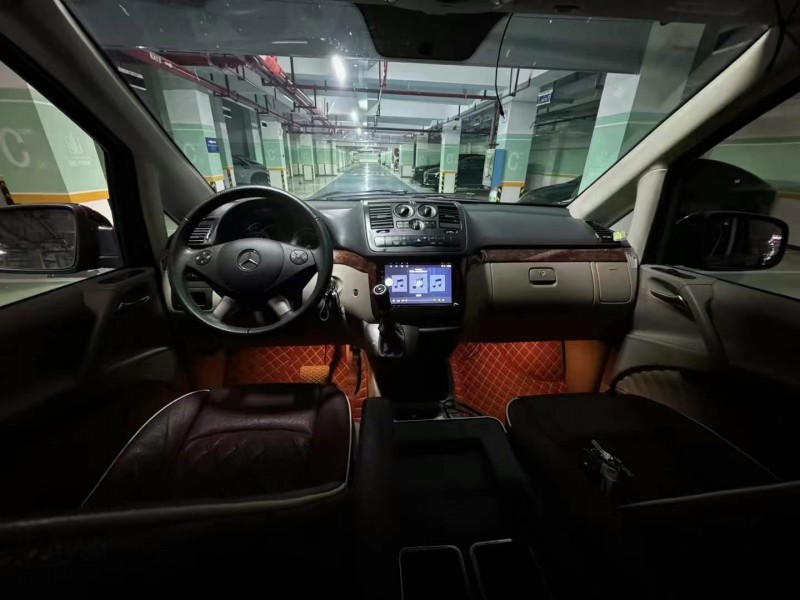 邵阳17年奔驰唯雅诺5