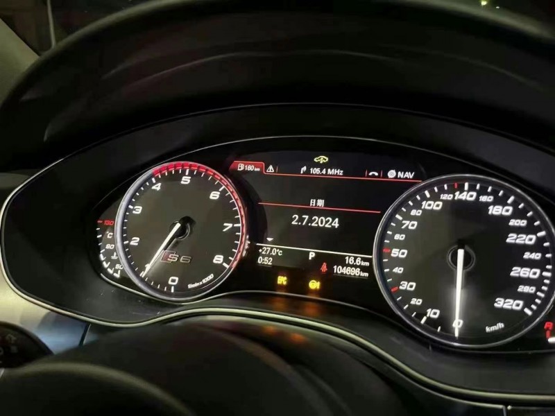 廊坊15年奥迪S64