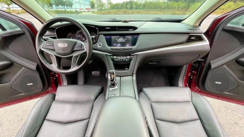 廊坊17年凯迪拉克XT56