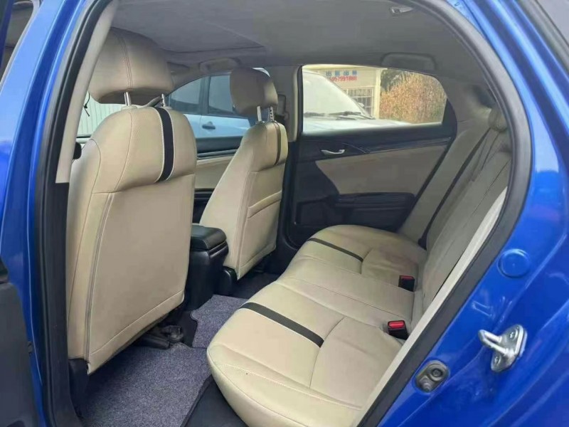 潍坊16年本田思域8