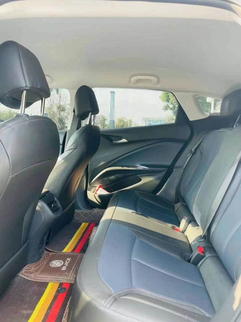 东莞23年别克微蓝6