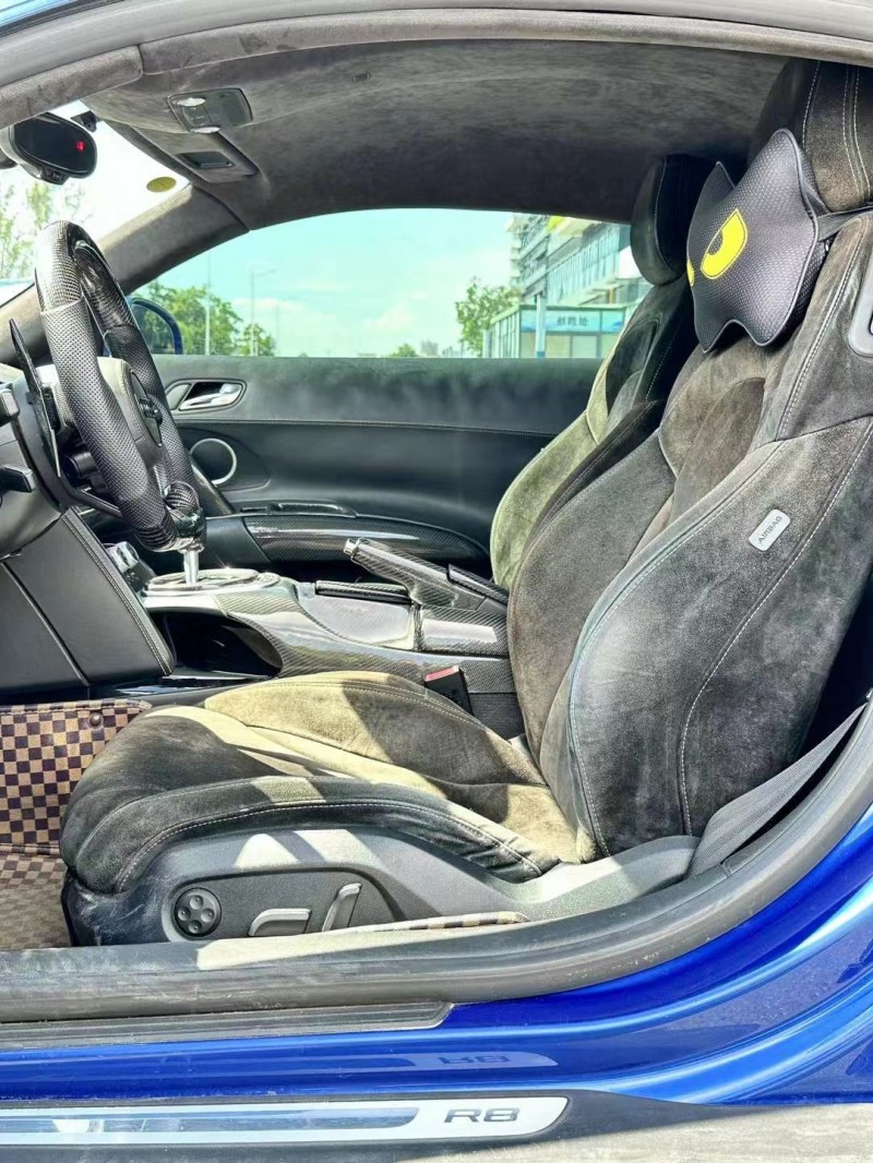 东莞13年奥迪R84