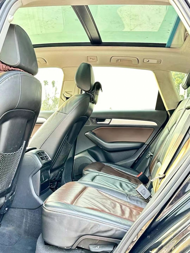 东莞16年奥迪Q56