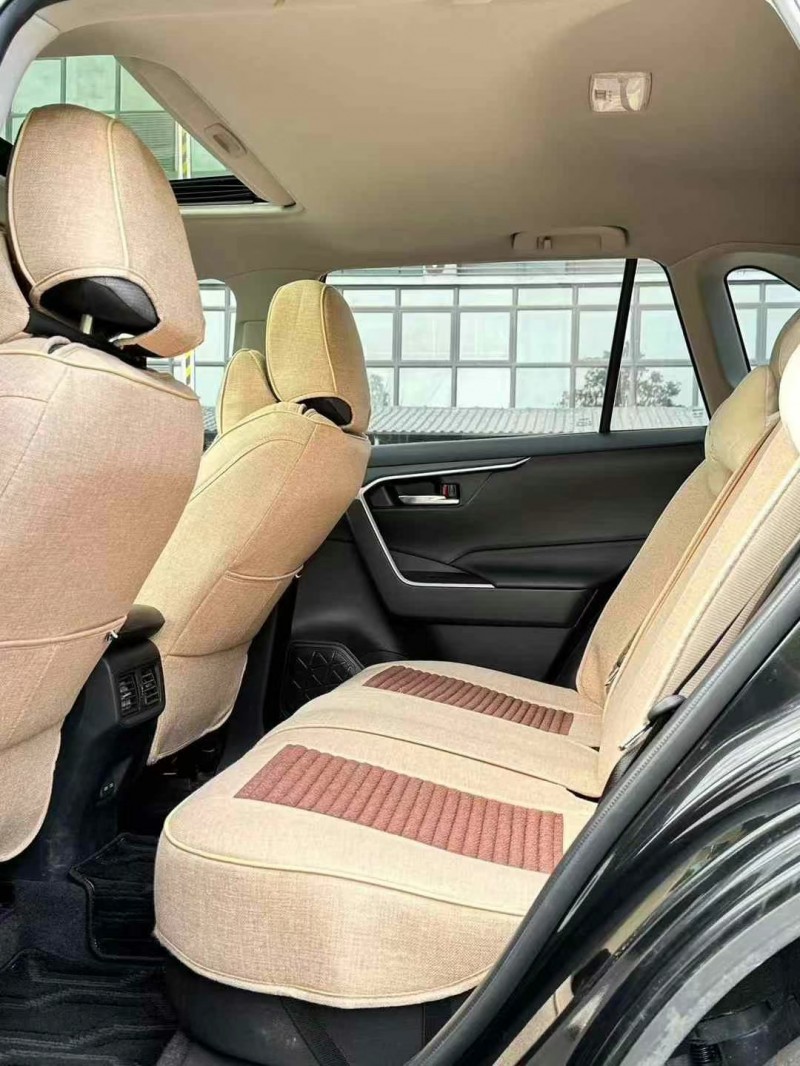 东莞22年丰田RAV4荣放4