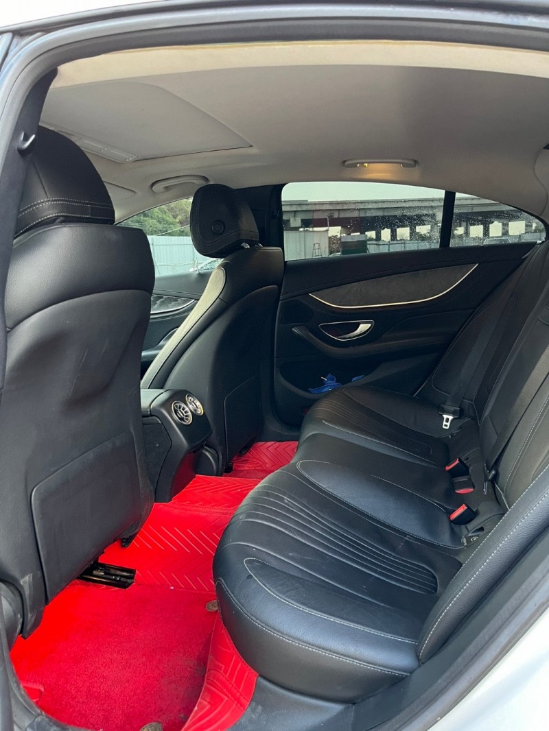 武汉19年奔驰CLS9