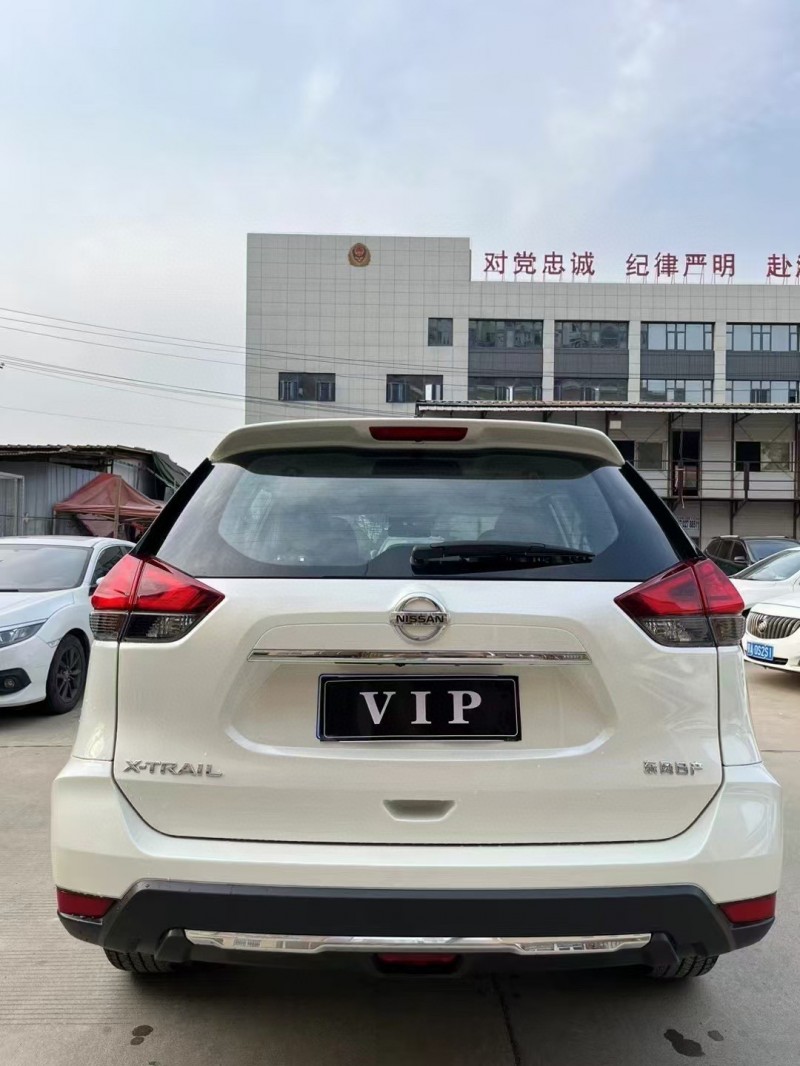 武汉24年日产奇骏8