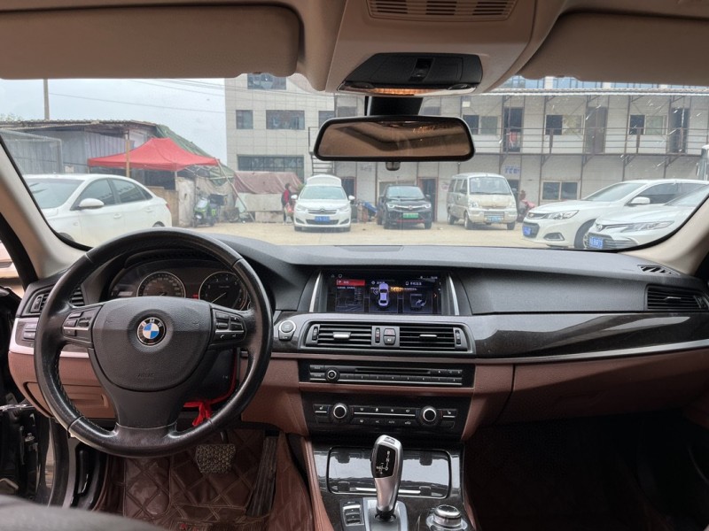 武汉14年宝马5系4