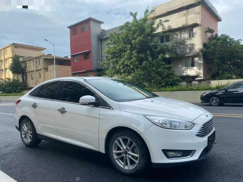 东莞16年福特福克斯2