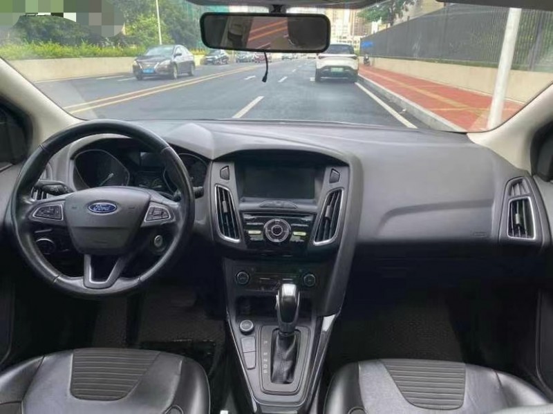 东莞16年福特福克斯5