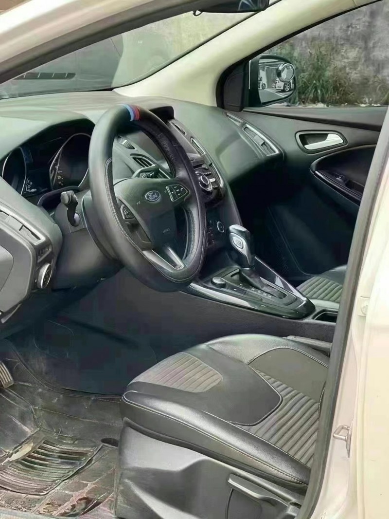 广州18年福特福克斯4