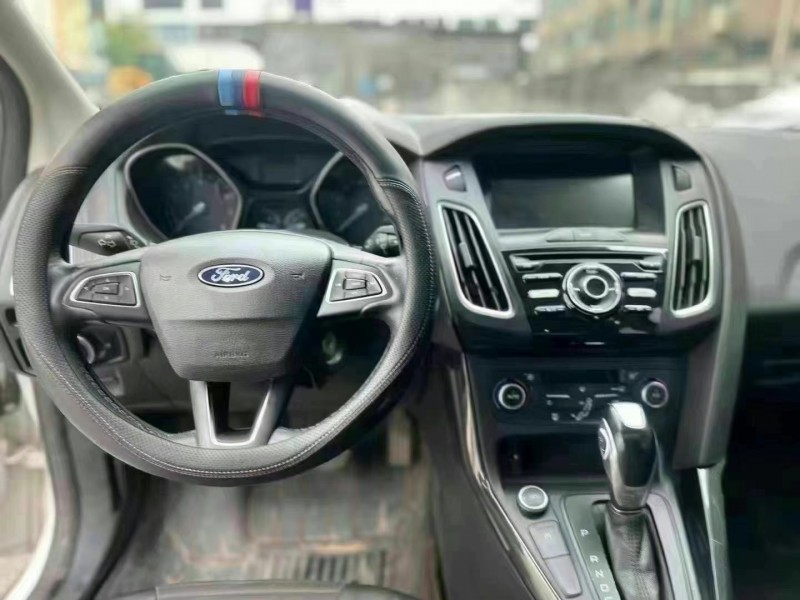 广州18年福特福克斯5