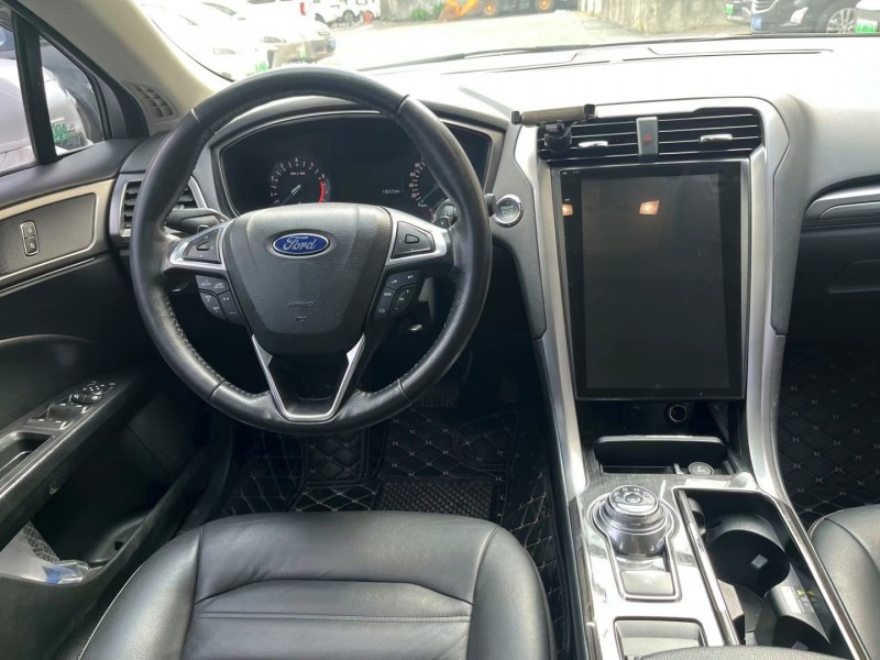 广州17年福特福克斯6