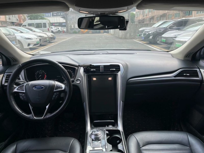 广州17年福特福克斯7