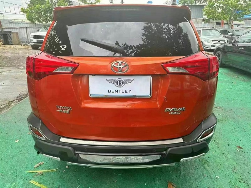 广州14年丰田RAV4荣放3