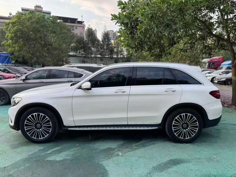 广州18年奔驰GLC9