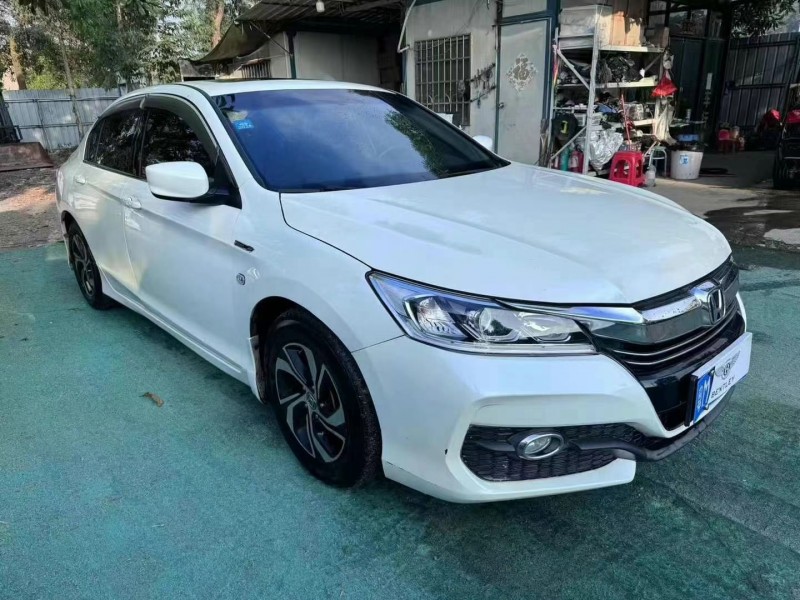 广州17年本田雅阁3