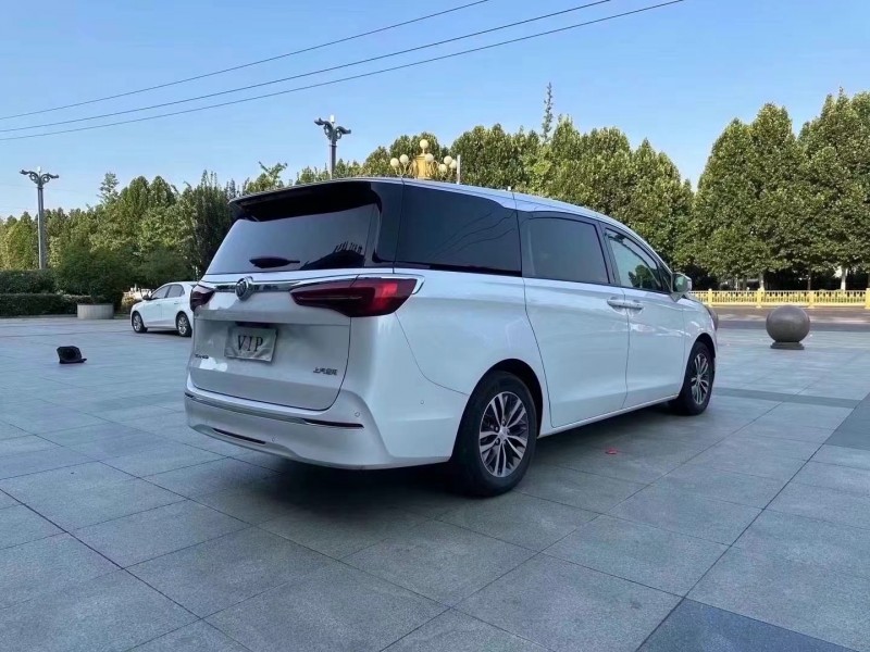 枣庄21年别克GL88