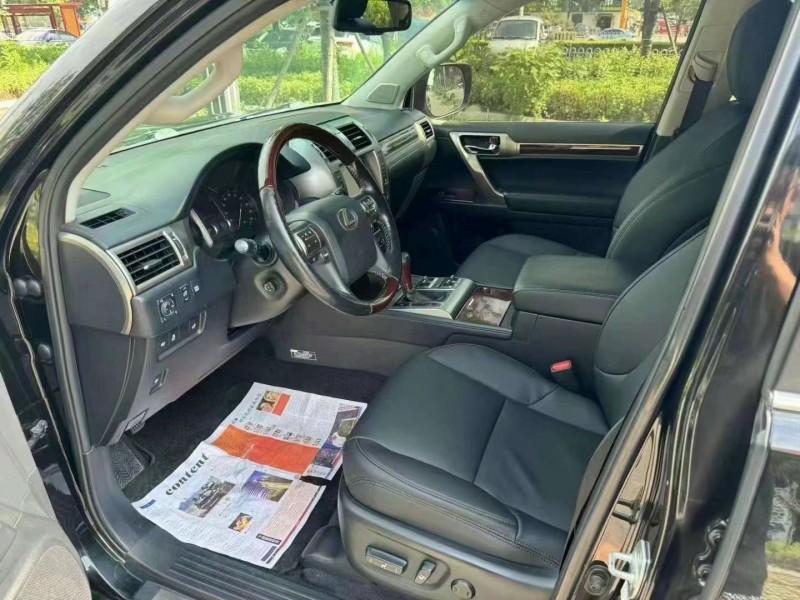 济宁13年雷克萨斯GX4