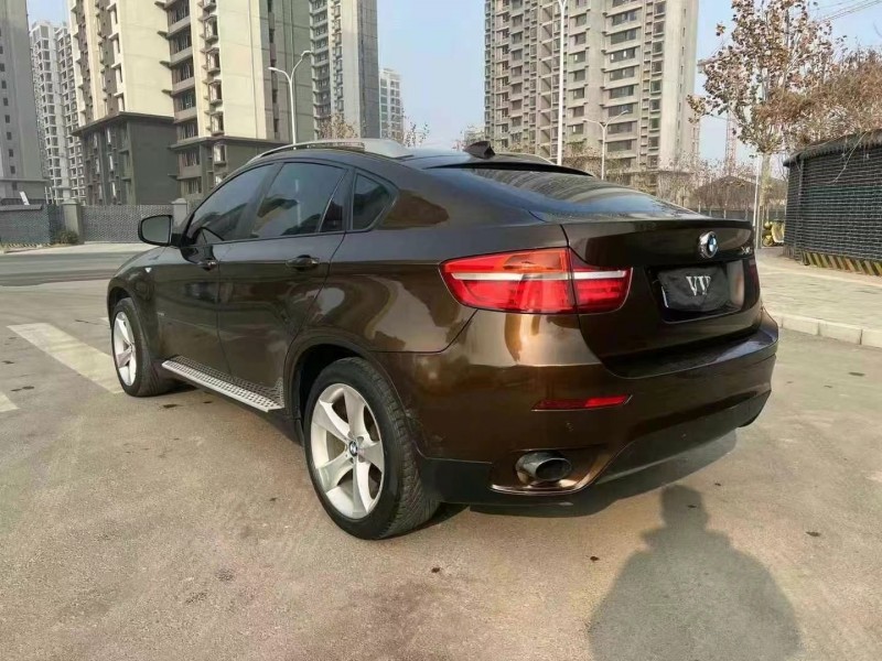 济宁14年宝马X67