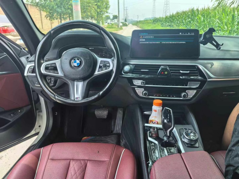 保定21年宝马5系6