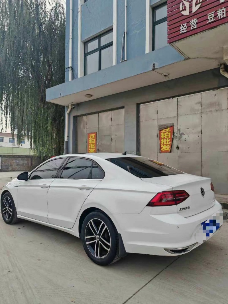 保定19年大众凌渡8